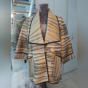 IC By CONNIE K🌟BOLD and ARTISTIC Gold with Black PATTERNED Blazer